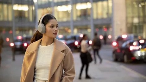 Sony's WH-1000XM4 headphones might just redefine smart audio